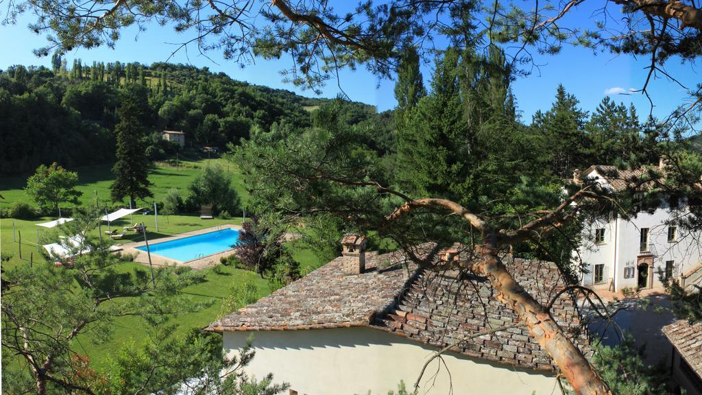 L'Ariete Guest House Montone  Exterior foto